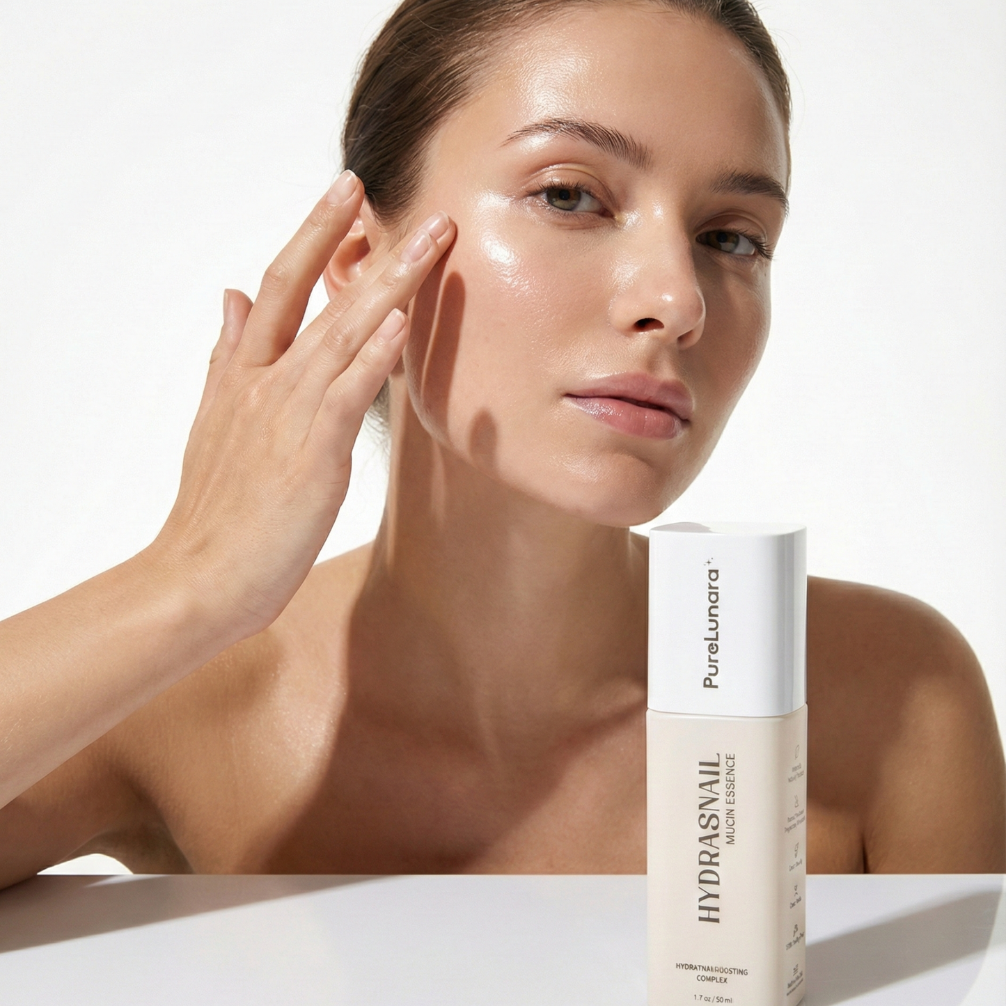 HydraSnail Mucin Essence